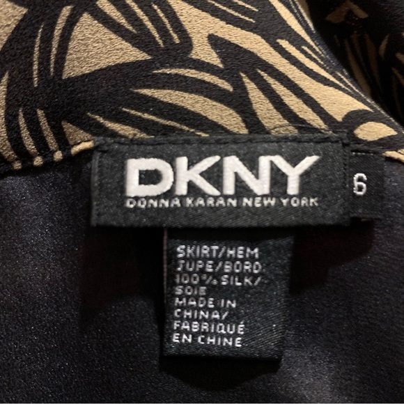 Skirt 100% Silk sz.6 - Picture 9 of 9